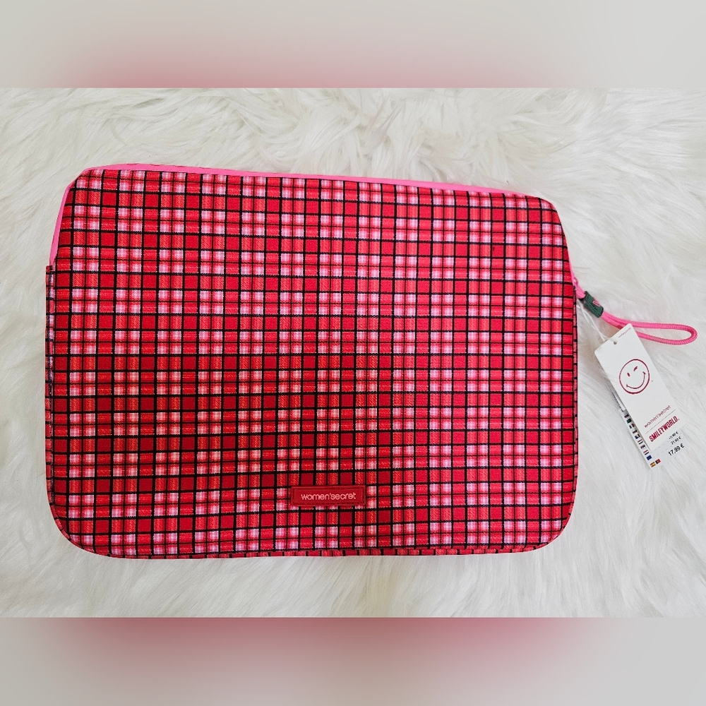 New Smiley World Women'secret Laptop Case - Picture 2 of 9